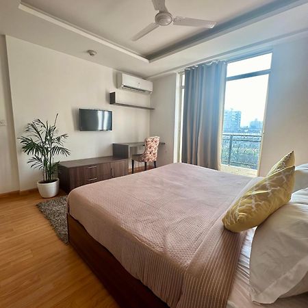 Flamingo Hotel Sector 67 I Studio Rooms I คูร์เคาน์ ภายนอก รูปภาพ