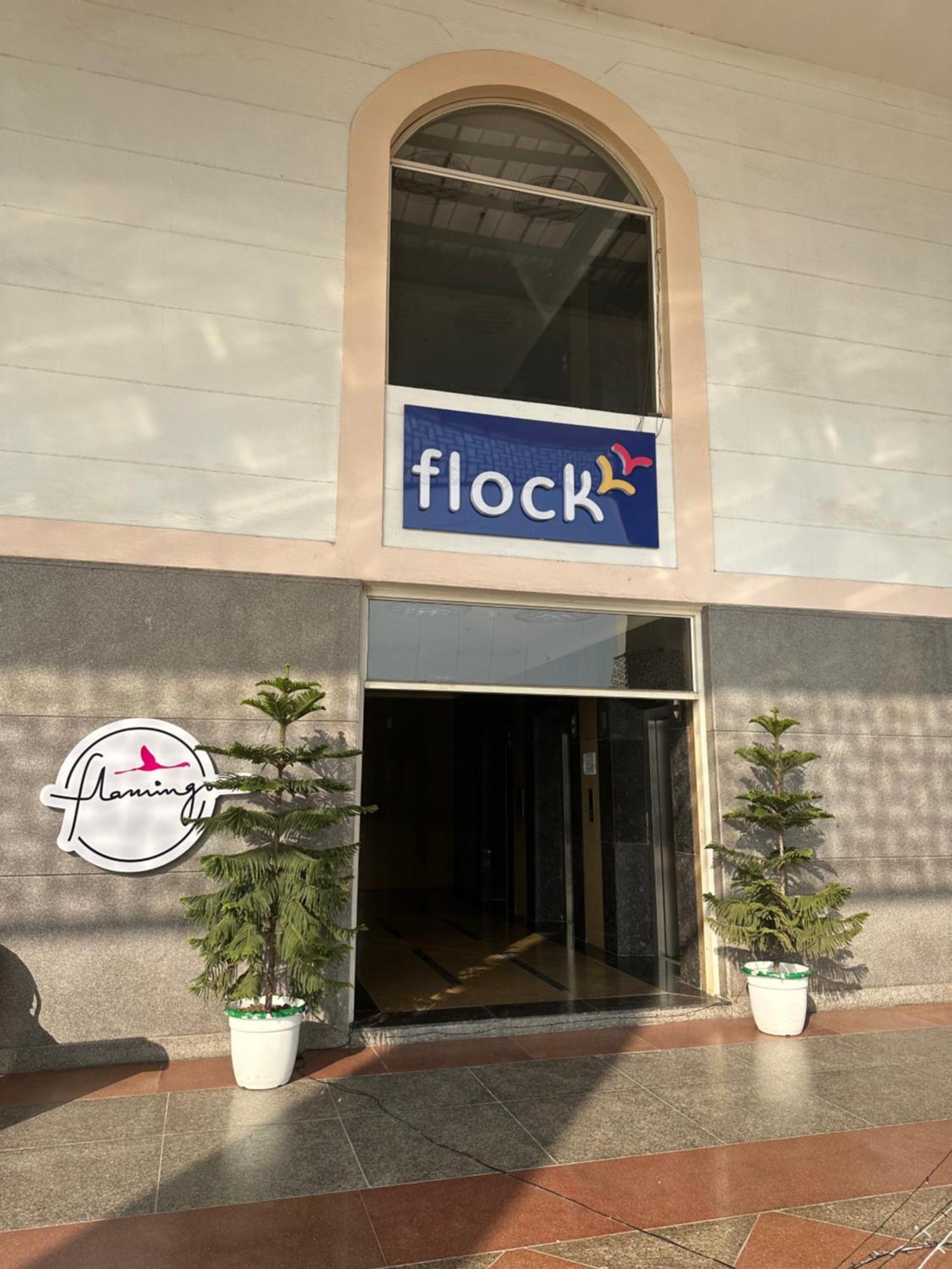 Flamingo Hotel Sector 67 I Studio Rooms I คูร์เคาน์ ภายนอก รูปภาพ